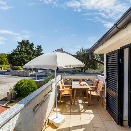 Lejlighed House Relax&enjoy For A Perfect Family Holiday! Punat