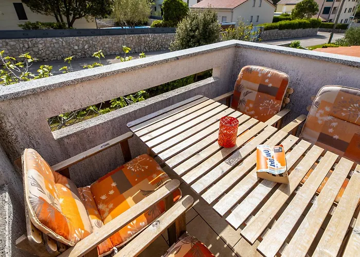 House Relax&enjoy For A Perfect Family Holiday! Punat