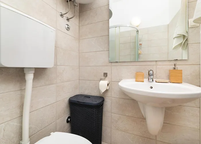 House Relax&enjoy For A Perfect Family Holiday! Punat